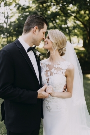 getting-married-at-sassafras-springs