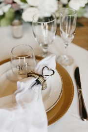 custom-wine-glasses