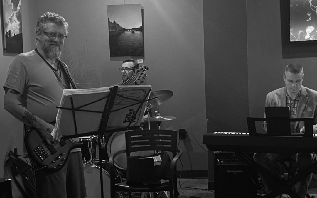 Band: Todd Crush Flat Five
